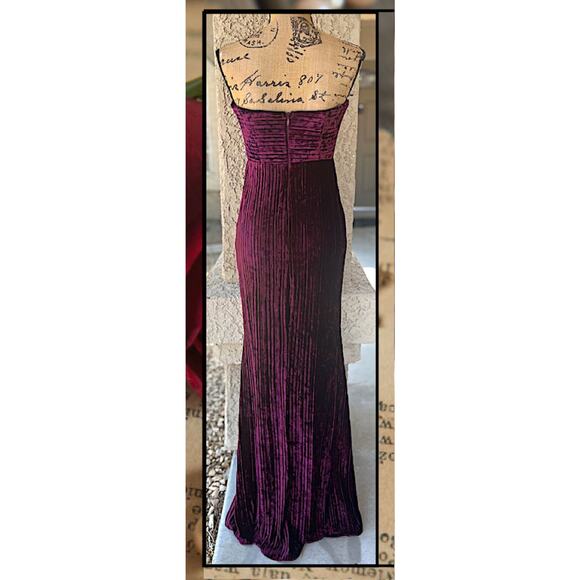 Lulus Plum Velvet Pleated Strapless Classy Sensation Maxi Dress Size M - Picture 5 of 14